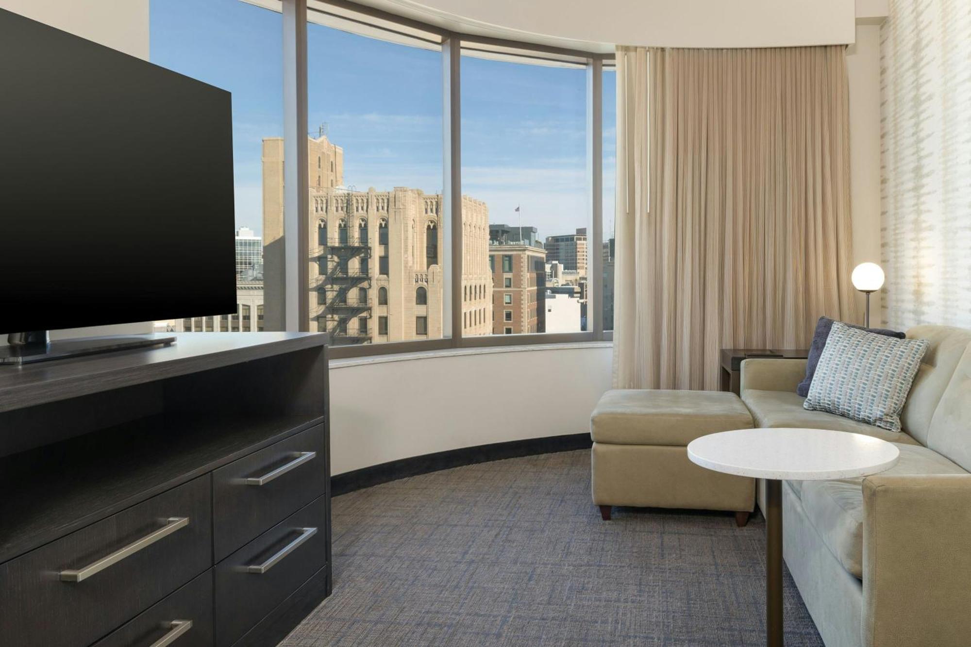 Residence Inn By Marriott Grand Rapids Downtown Exterior photo